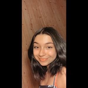 Meet your Posher, Alexandra